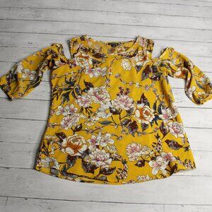 Roz & Ali Women's Top Size S Career Wear Blouse Smocked